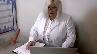 AgedLovE Sexologist Helping Soldier