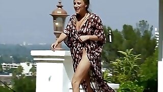 Recently divorced cougar enjoys sex with a younger guy