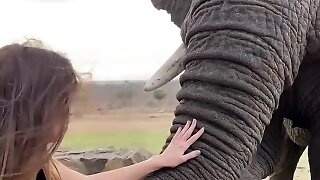Marina Beaulieu having sex after a great safari