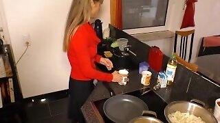 HausfrauFicken - Horny German Mature Seduces And Fucks Her Gardener - AMATEUREURO